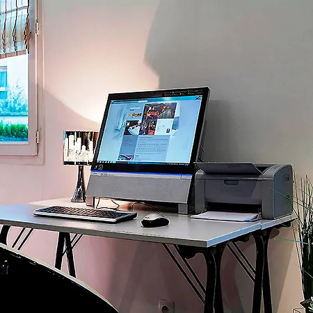 Ibis Styles Maur Créteil Hotel